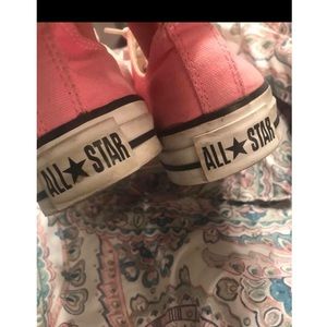 Pink converse